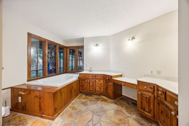 101 Menagerie Ridge, Epworth, GA 30541