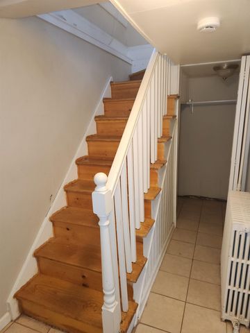 44 PIERCE AVE, Jc, Heights, NJ 07307