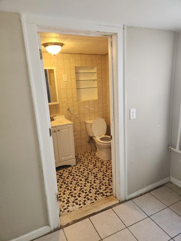 44 PIERCE AVE, Jc, Heights, NJ 07307