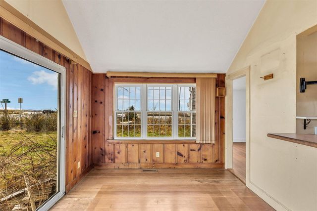 2 Freeman Avenue, Sandwich, MA 02563