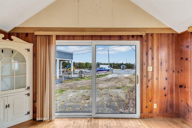 2 Freeman Avenue, Sandwich, MA 02563