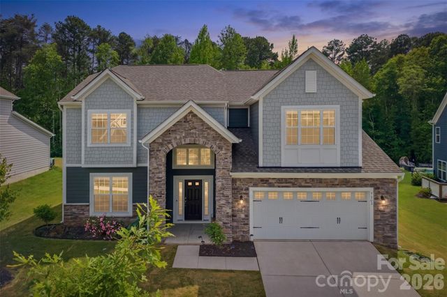 7202 Glenroe Drive, Huntersville, NC 28078