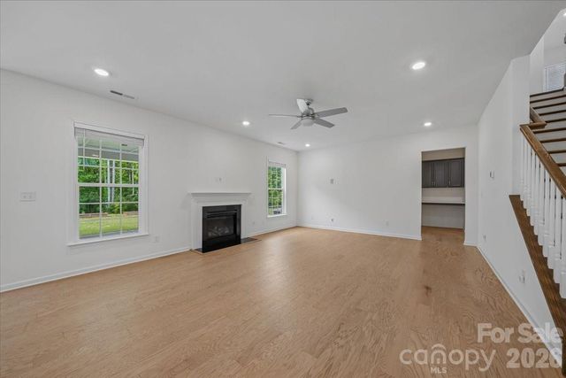 7202 Glenroe Drive, Huntersville, NC 28078