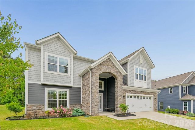 7202 Glenroe Drive, Huntersville, NC 28078