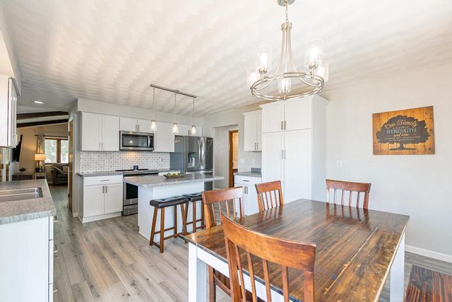 713 STRAWBERRY LANE, Kimberly, WI 54136