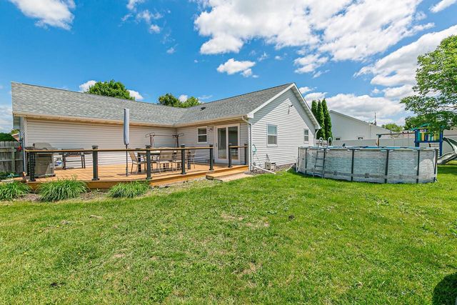 713 STRAWBERRY LANE, Kimberly, WI 54136