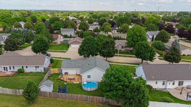 713 STRAWBERRY LANE, Kimberly, WI 54136