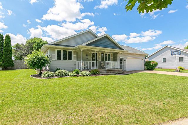 713 STRAWBERRY LANE, Kimberly, WI 54136