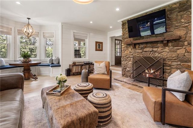 511 Dogwood Lake Trail, Alpharetta, GA 30004