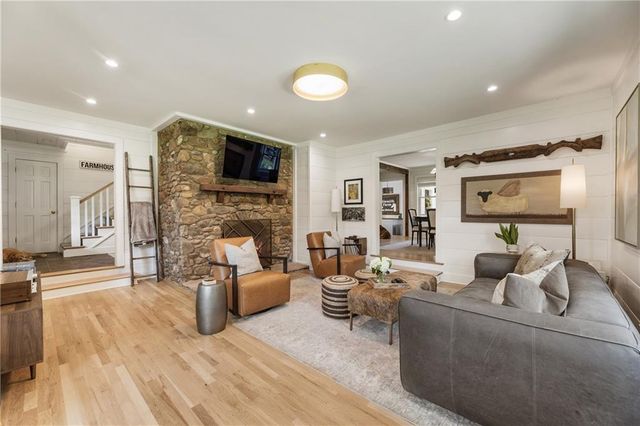 511 Dogwood Lake Trail, Alpharetta, GA 30004