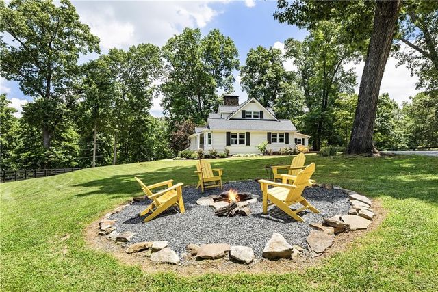 511 Dogwood Lake Trail, Alpharetta, GA 30004