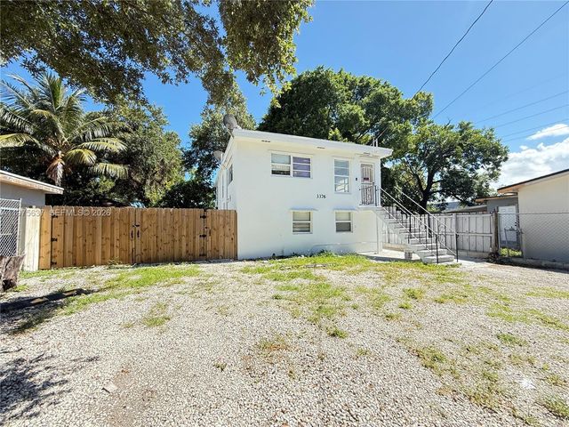 3376 NW 49th St B, Miami, FL 33142