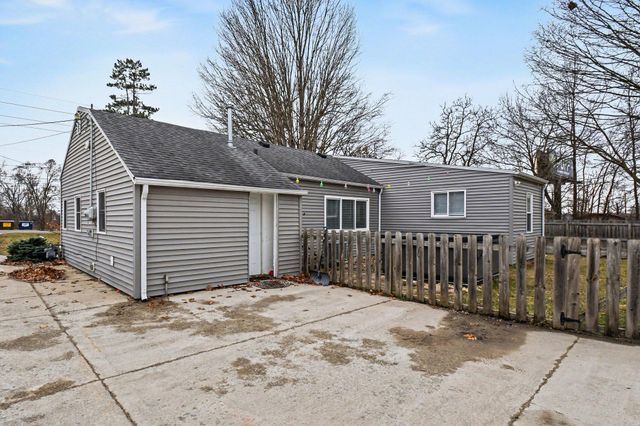 1109 State Line Road, Niles, MI 49120