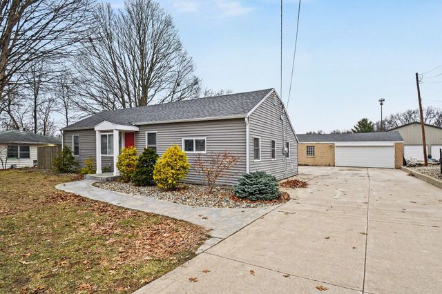 1109 State Line Road, Niles, MI 49120