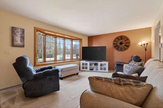 7710 MEADOWLARK LANE, Wisconsin Rapids, WI 54494