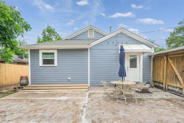 1103 Thiel Street, Brenham, TX 77833