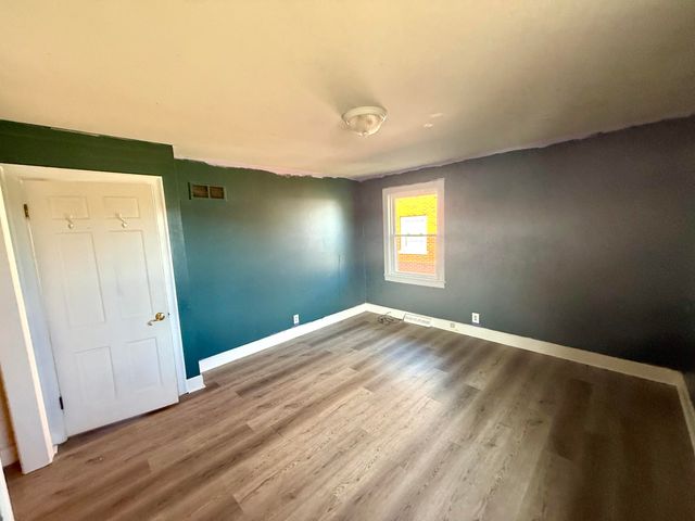 604 E Lexington Street, Harrodsburg, KY 40330