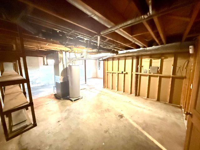 604 E Lexington Street, Harrodsburg, KY 40330