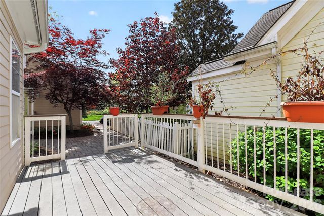 103 Park Forest Street, Davidson, NC 28036