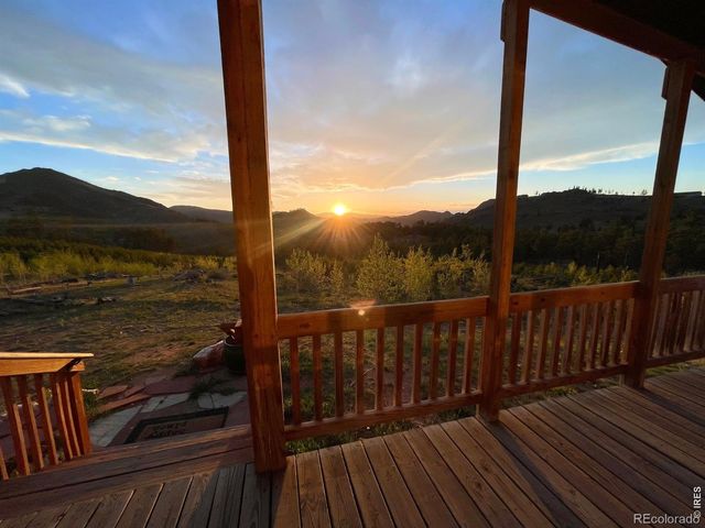 892 Stratton Park Road, Bellvue, CO 80512