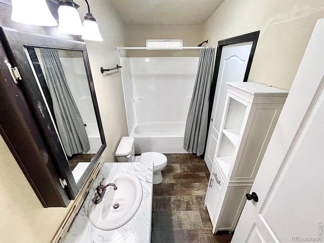892 Stratton Park Road, Bellvue, CO 80512