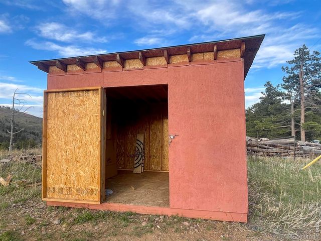 892 Stratton Park Road, Bellvue, CO 80512
