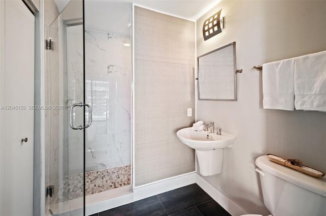 60 SW 13th St 4002, Miami, FL 33130