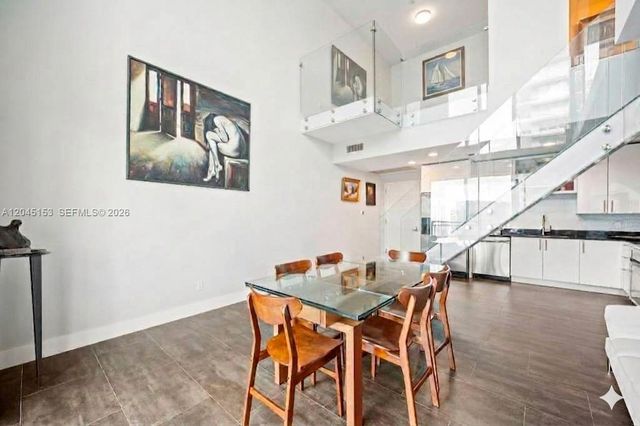 60 SW 13th St 4002, Miami, FL 33130