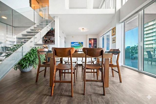 60 SW 13th St 4002, Miami, FL 33130