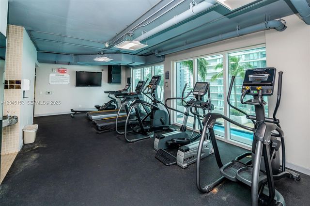 60 SW 13th St 4002, Miami, FL 33130
