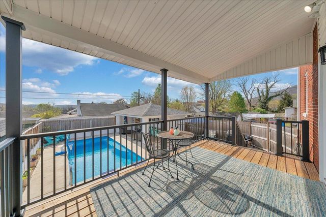 1518 Langhorne ST, Roanoke, VA 24013