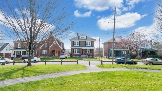 1518 Langhorne ST, Roanoke, VA 24013