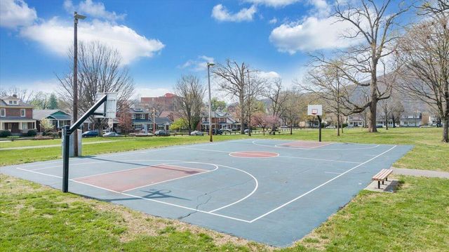 1518 Langhorne ST, Roanoke, VA 24013