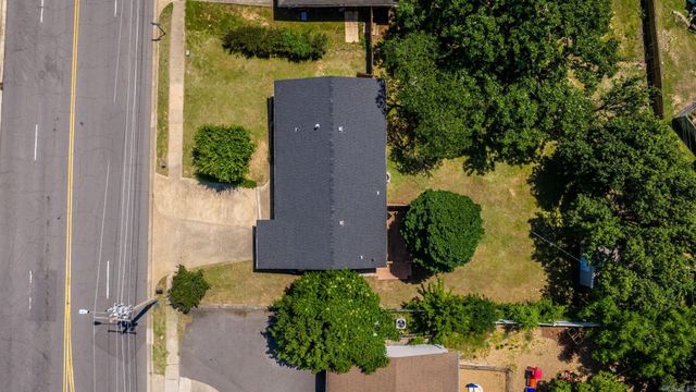 1814 N mississippi, Little Rock, AR 72227