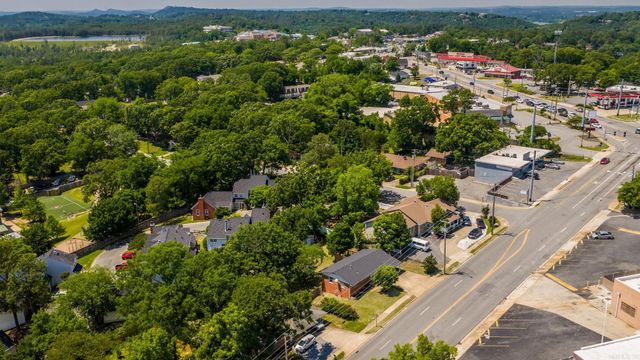 1814 N mississippi, Little Rock, AR 72227