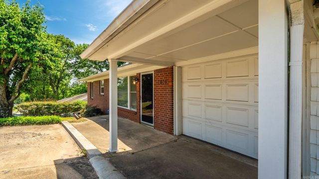 1814 N mississippi, Little Rock, AR 72227