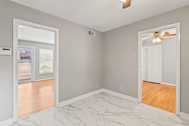1814 N mississippi, Little Rock, AR 72227