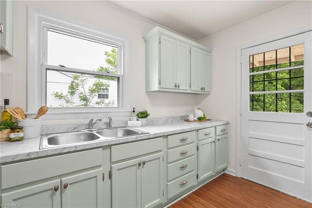 2802 Summit Avenue, Greensboro, NC 27405