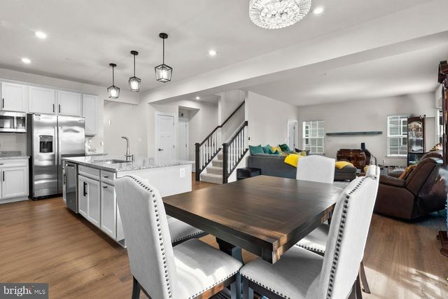 15542 TWIN RIVER CIR, Bowie, MD 20716