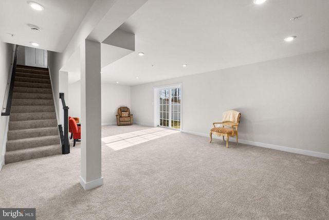 15542 TWIN RIVER CIR, Bowie, MD 20716