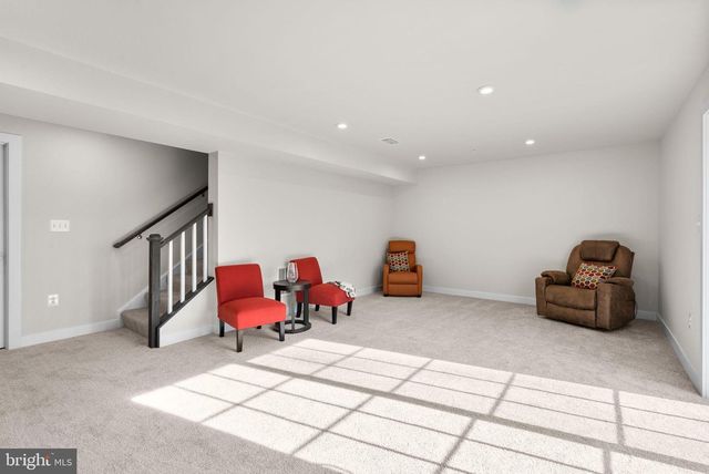 15542 TWIN RIVER CIR, Bowie, MD 20716