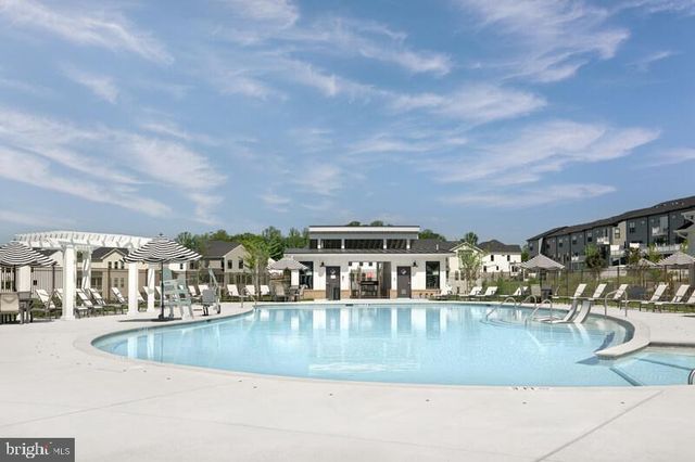 15542 TWIN RIVER CIR, Bowie, MD 20716