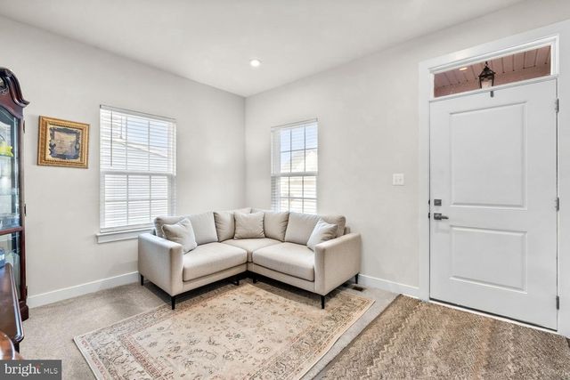 15542 TWIN RIVER CIR, Bowie, MD 20716