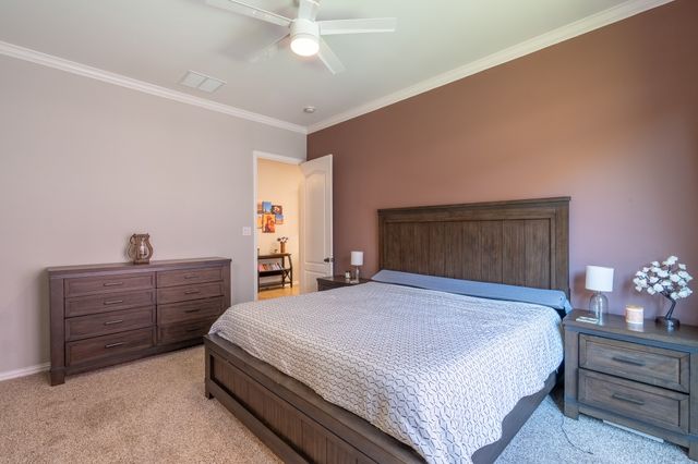 240 Carrington Lane, Lewisville, TX 75067