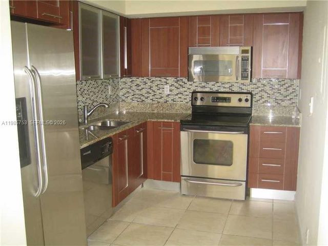 3300 NE 191st Street 1708, Aventura, FL 33180