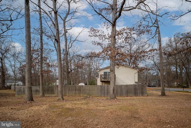 3400 HAWTHORNE RD, Fredericksburg, VA 22407