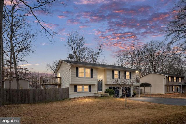 3400 HAWTHORNE RD, Fredericksburg, VA 22407