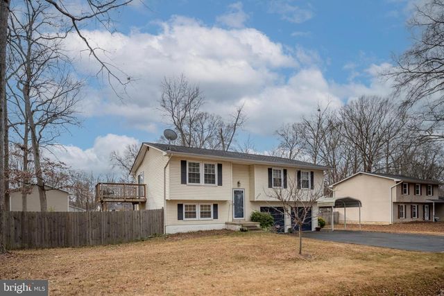 3400 HAWTHORNE RD, Fredericksburg, VA 22407