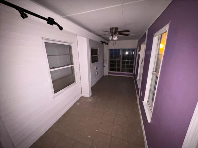 717 Wafer Street, Pasadena, TX 77506