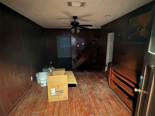 717 Wafer Street, Pasadena, TX 77506